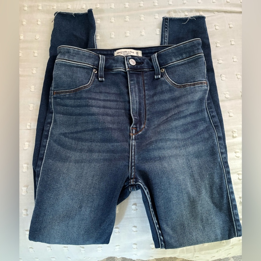 Abercrombie & Fitch The Jean Legging High Rise size 26/2 XS